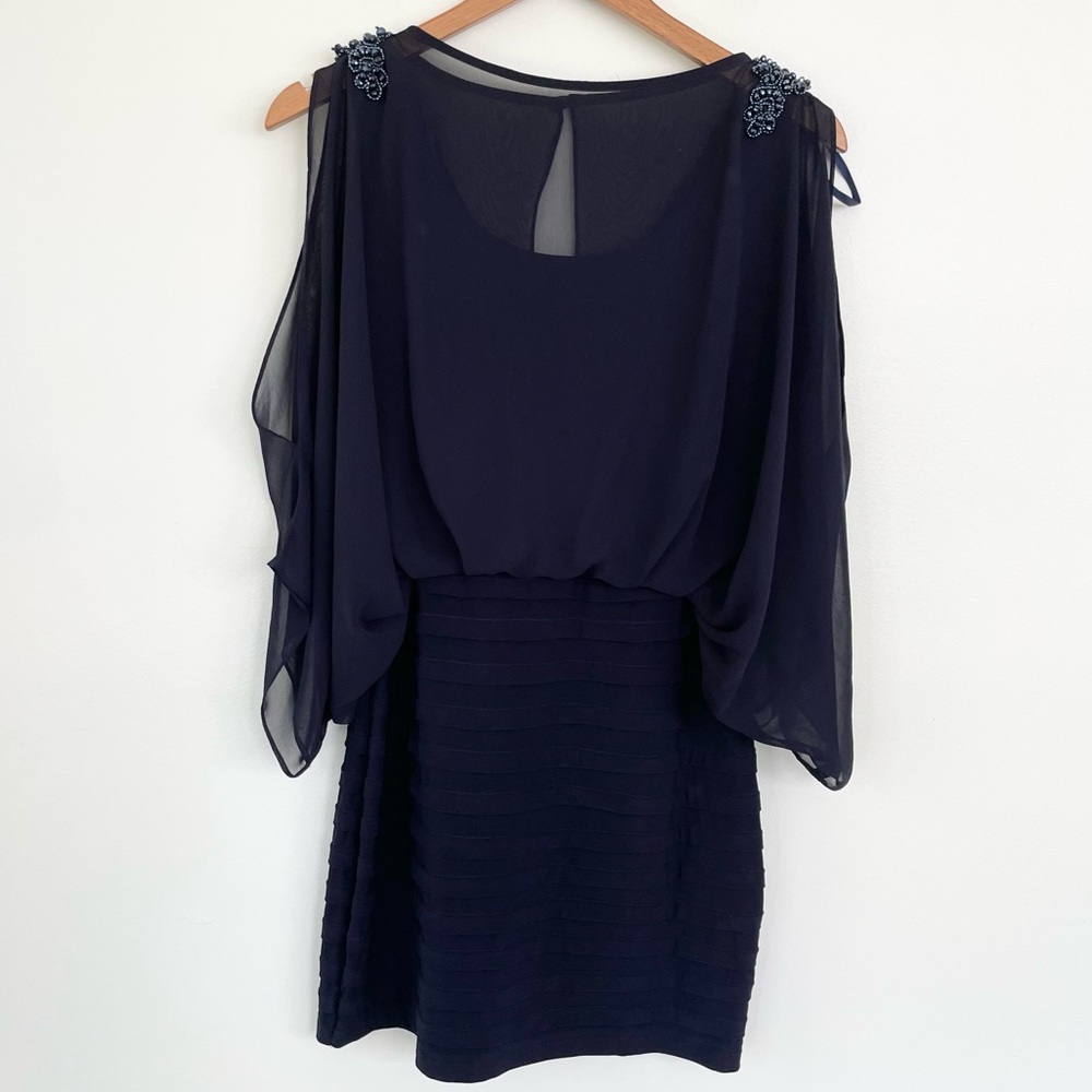 CACHE Open Arm Drapey Navy Blue Dress size 6 Beaded Detail at Shoulder